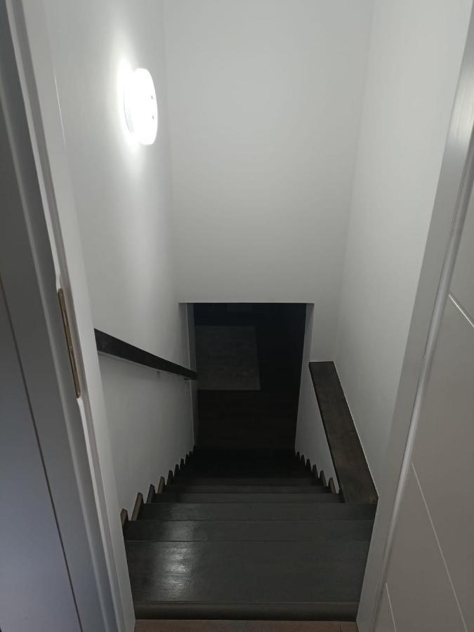 Újonnan épített, modern társasházi 2 szintes lakás Csíkszereda Kültér fotó
